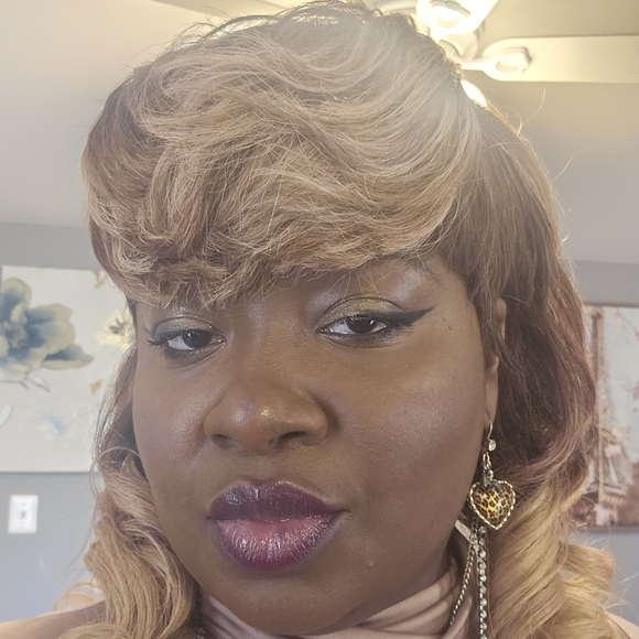 Meet your Posher, Katrina - Picture 7 of 7